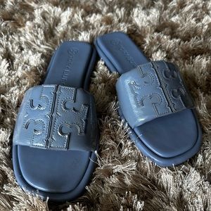 Tory burch sandals 7.5